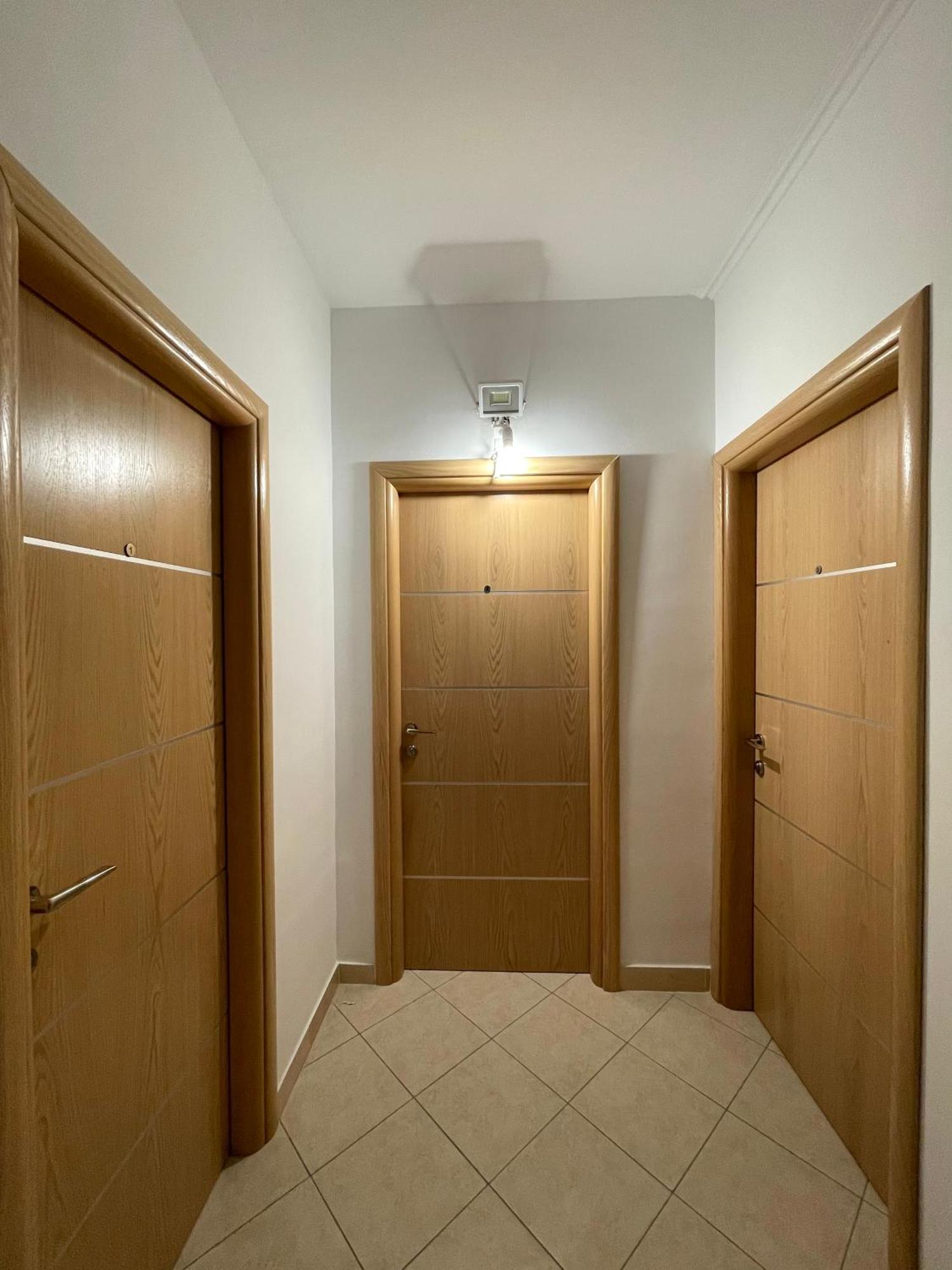 Apartments Monika Sarande Bagian luar foto