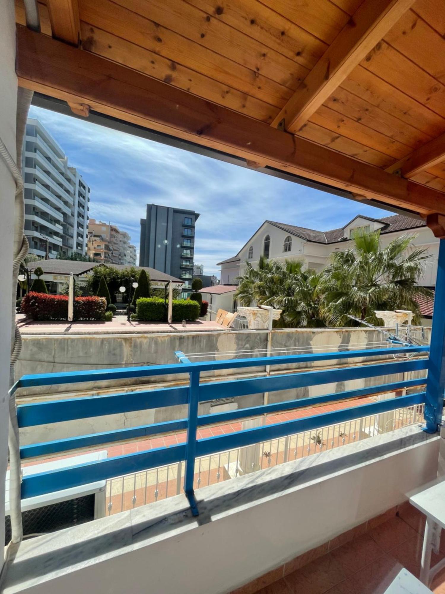 Apartments Monika Sarande Bagian luar foto