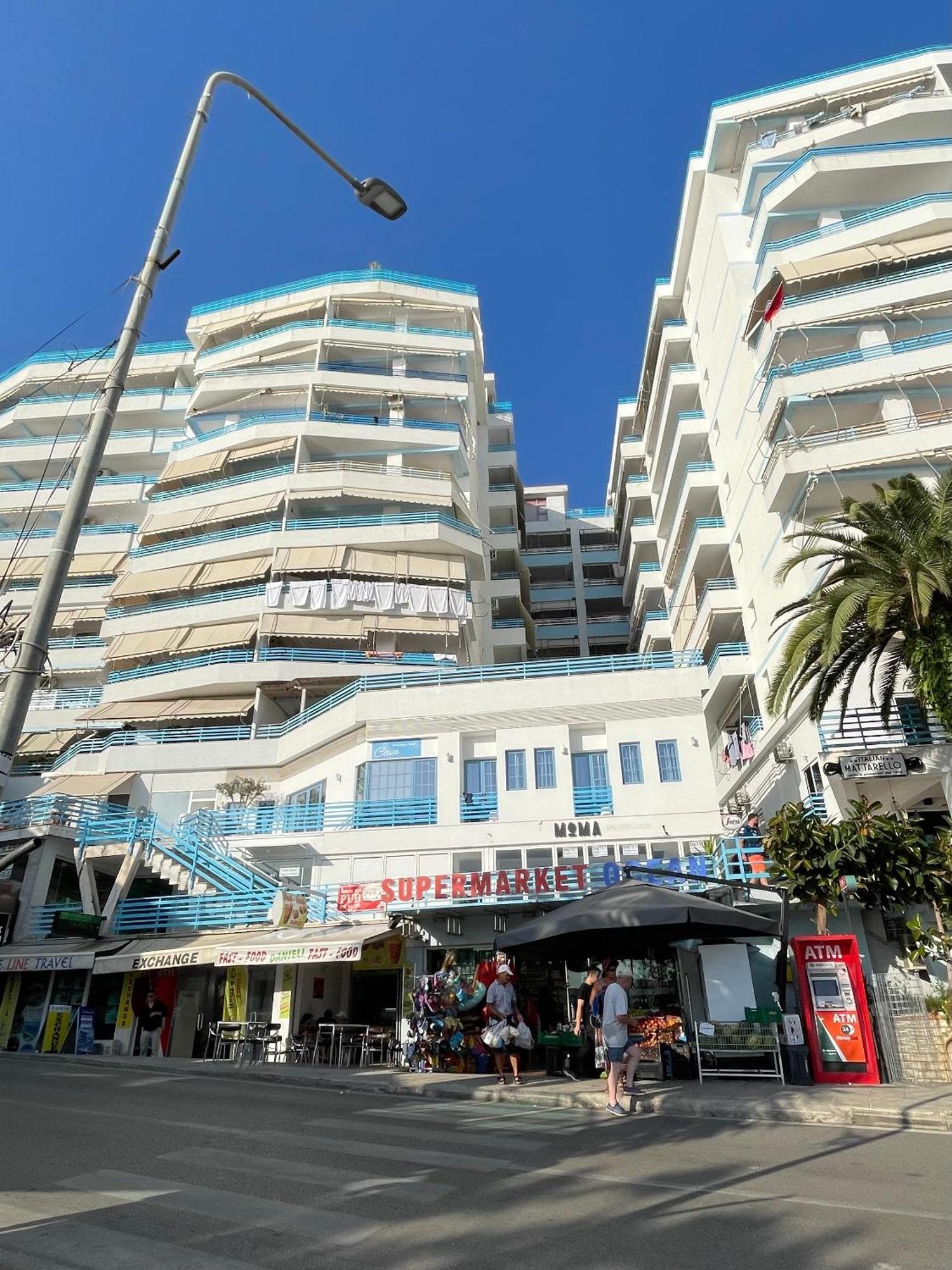 Apartments Monika Sarande Bagian luar foto
